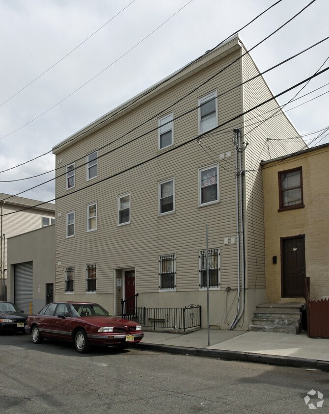 Primary Photo - 87-89 Tichenor St