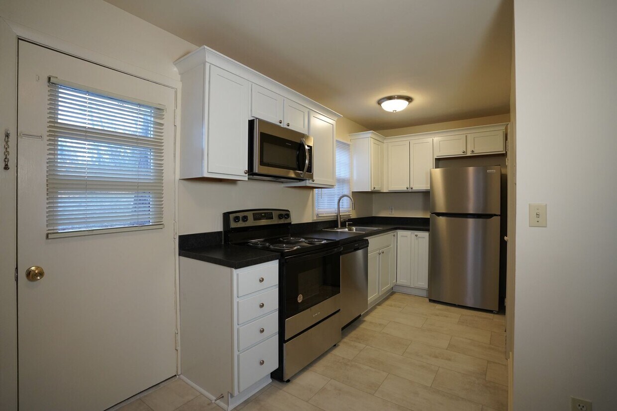 Photo - 1709 Cedar Hill Rd.