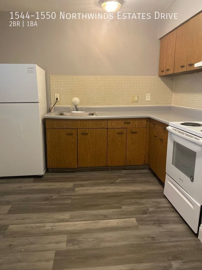 Building Photo - One-and two-bedroom apartments available