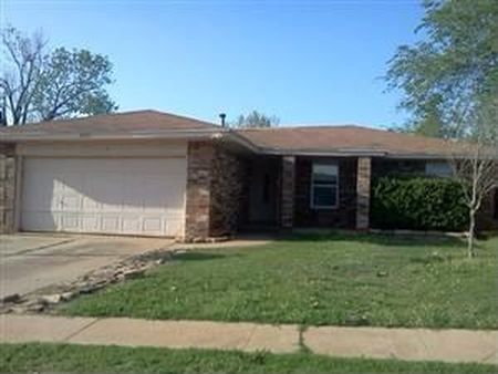 Primary Photo - 3205 SE 55th St