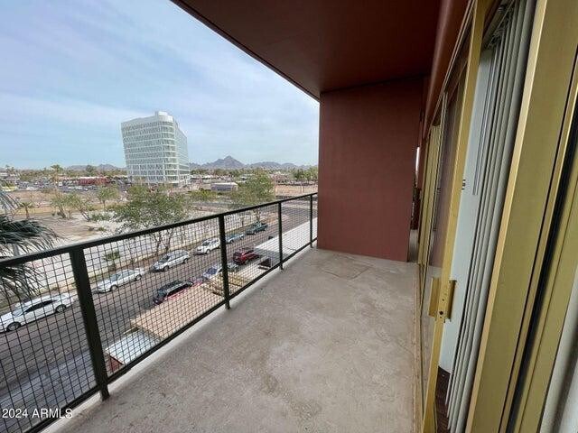 Foto del edificio - 4750 N Central Ave