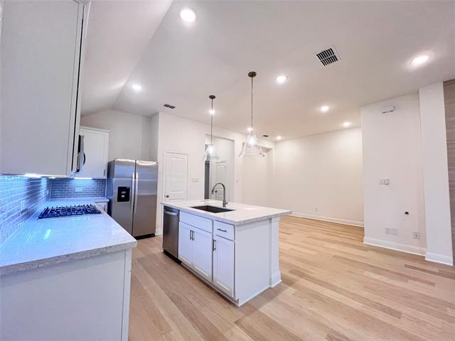 Building Photo - 1805 Willowhurst Ln