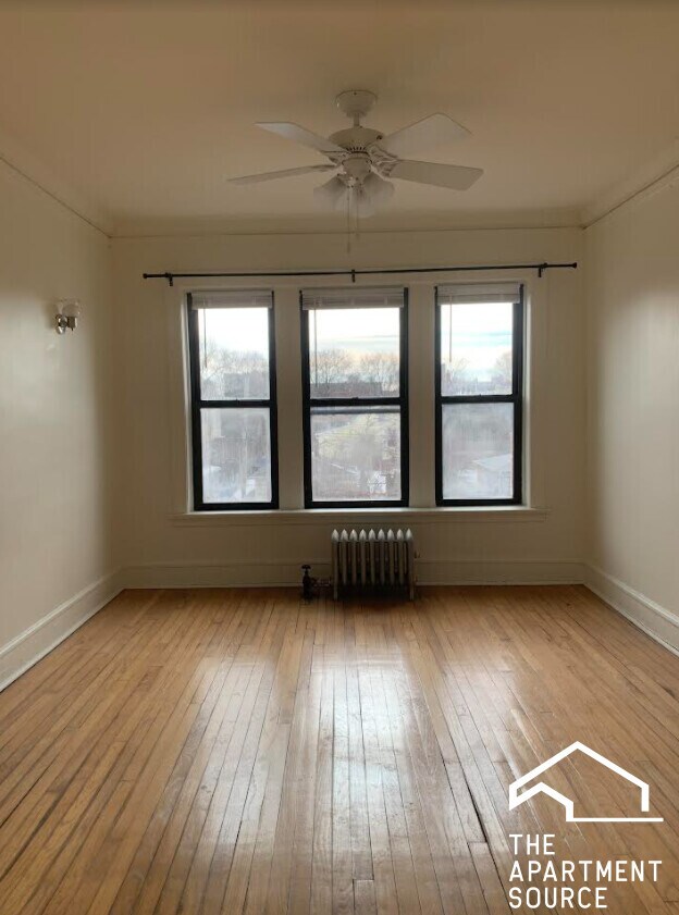 Foto del edificio - 2326 N Spaulding Ave
