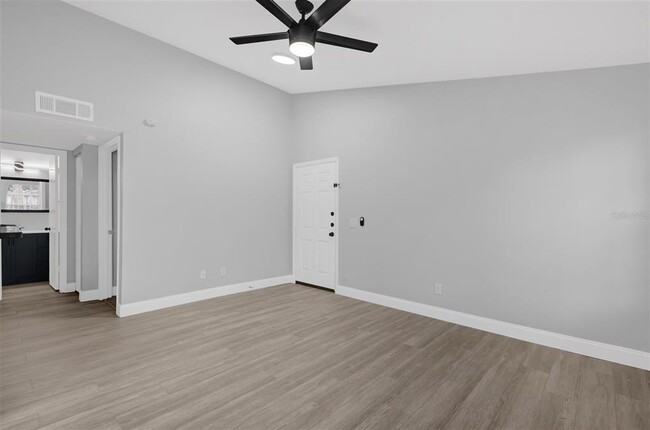 Foto del edificio - 1035 S Hiawassee Rd