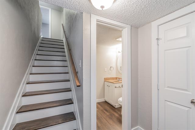 Foto del edificio - 1776 Farleigh Ct