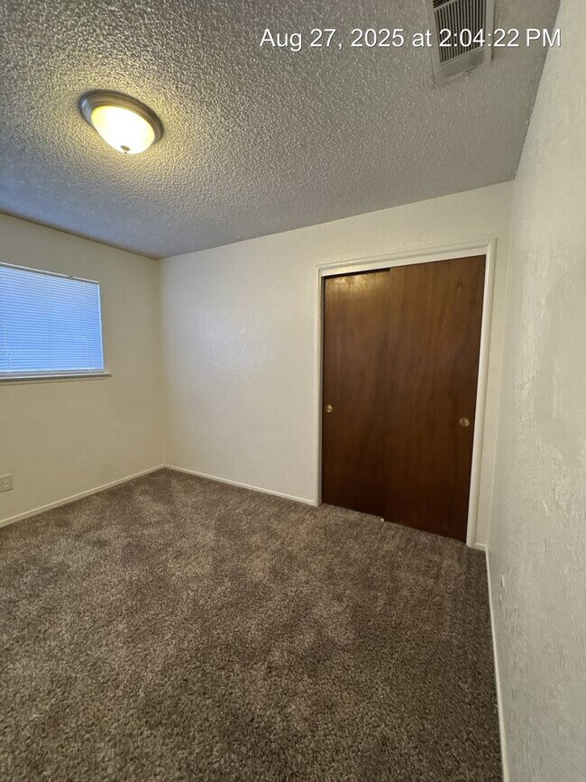 Foto del edificio - 1748