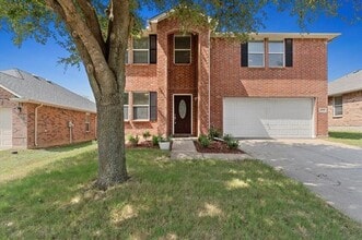 Building Photo - 12825 Kiltartan Dr