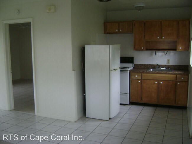 Building Photo - 4830 Coronado Pkwy