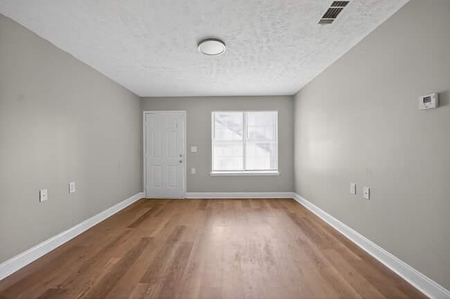 Building Photo - Rain Tree Estates
