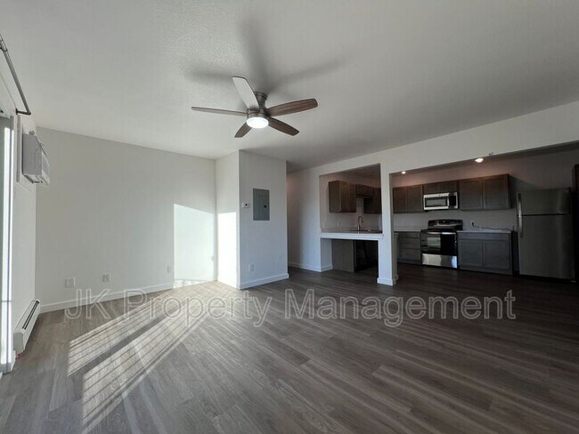 Foto del edificio - 3440 11th Ave S