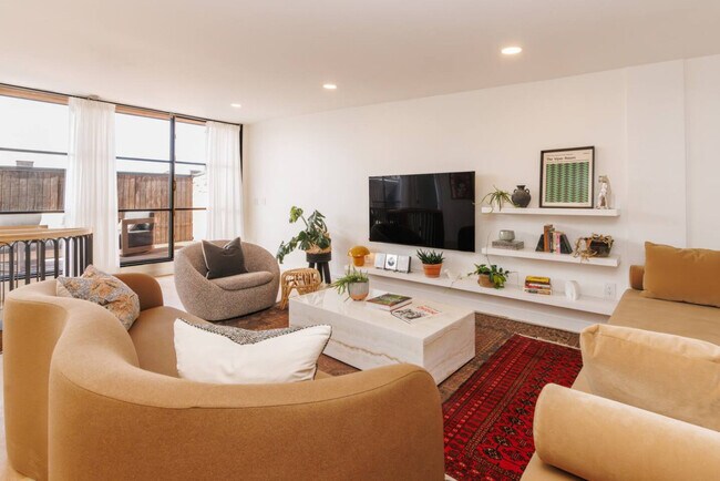 Foto del edificio - 1508 Pleasant St