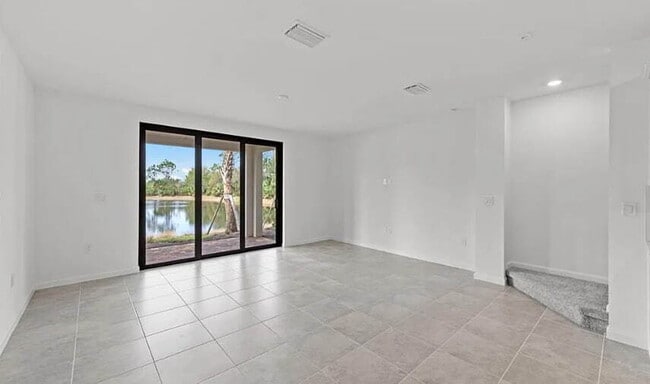 Building Photo - 1475 Weeping Willow Ct