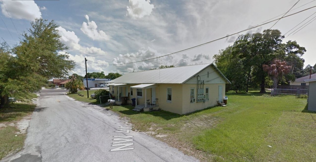 Primary Photo - 108 NW 4th Ave