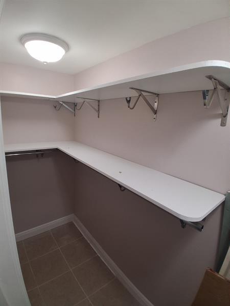 Building Photo - 110 Cypress Club Dr