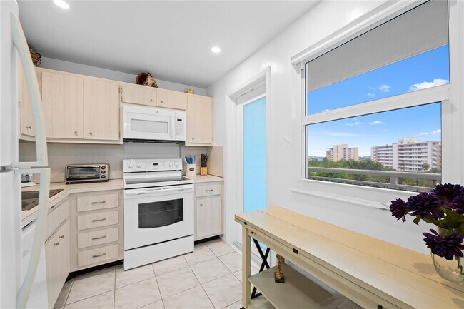 Foto del edificio - 201 N Ocean Blvd