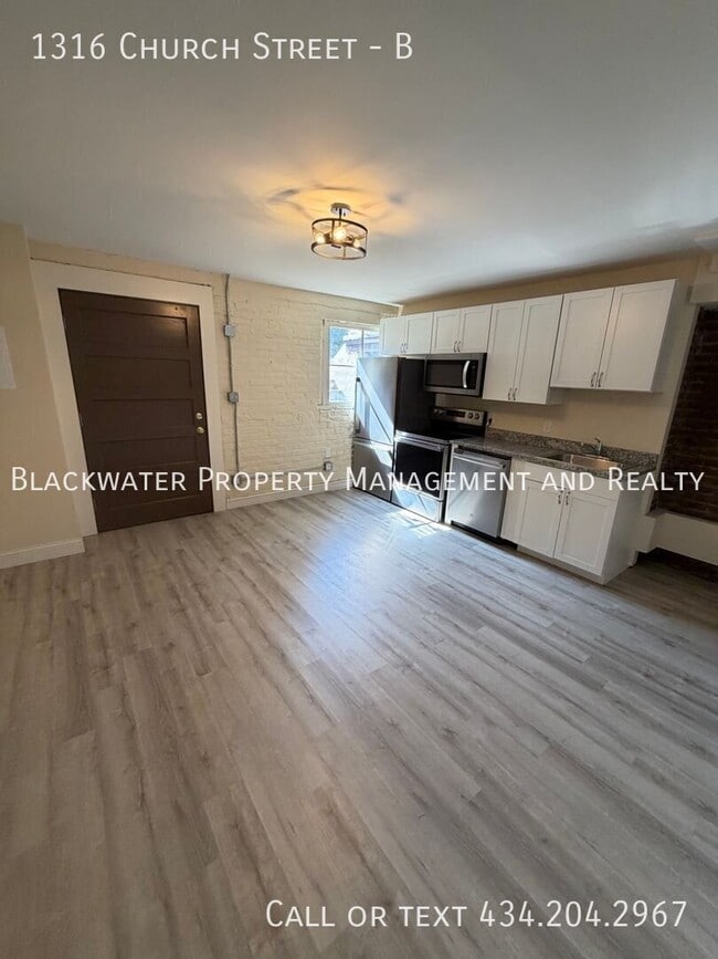 Photo - 1316 Church Street-B Apartment