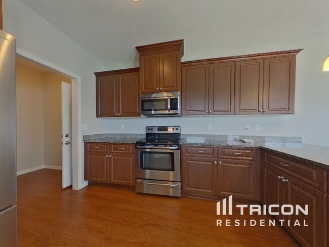 Building Photo - 2148 Grv Lndg Wy