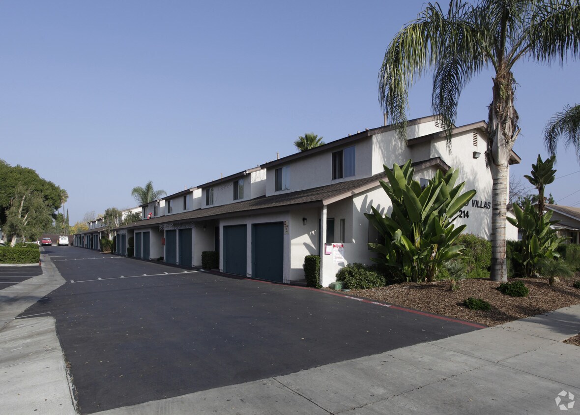 Primary Photo - Ironwood Villas