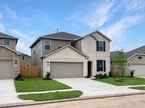 Building Photo - 13450 Maltessa Dr