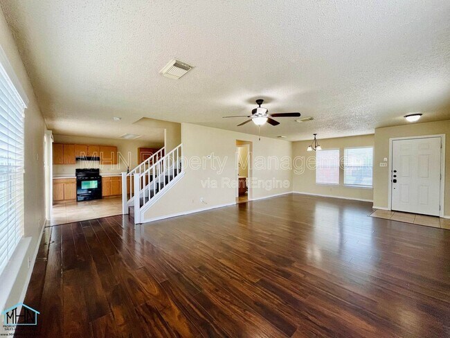 Building Photo - 6106 Secret Shores