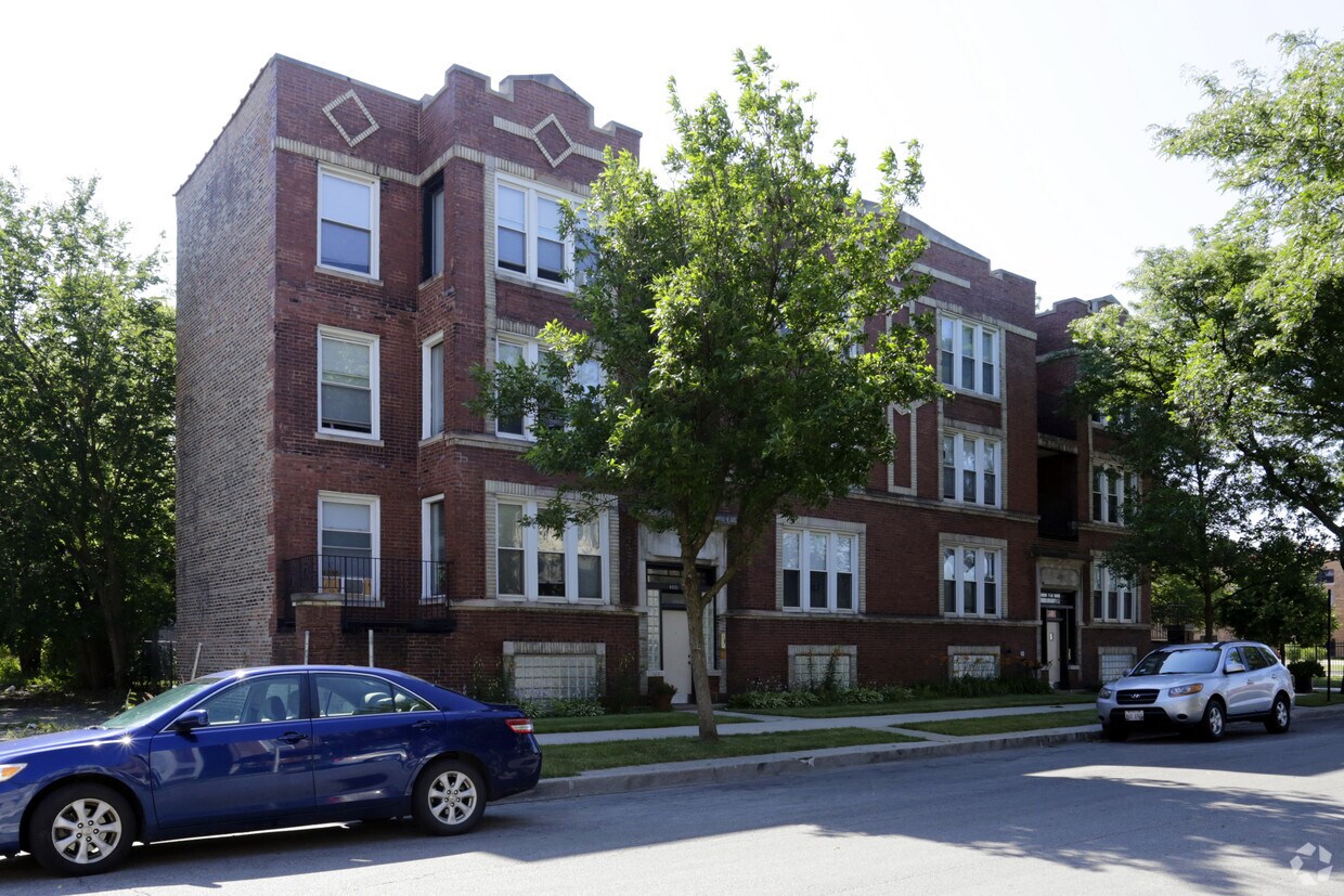 Building Photo - 4851 S Evans Ave