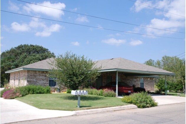 Foto del edificio - 124-132 S Mansfield St