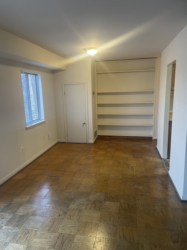 Building Photo - Allendale Garden Apartments