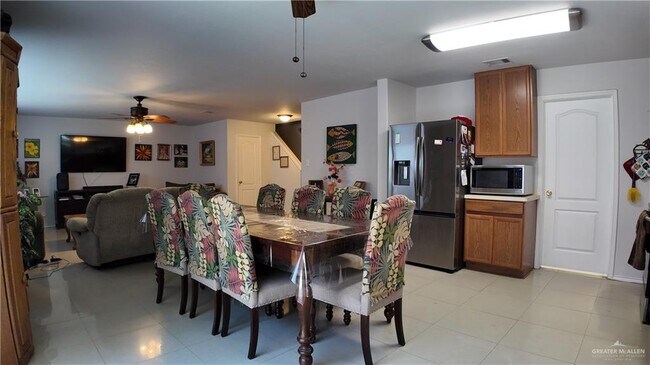 Foto del edificio - 3908 Redbird Ave