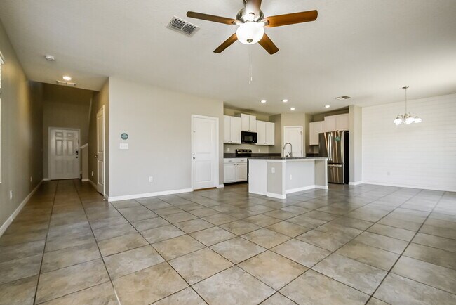 Foto del edificio - 7311 Ozello Trail Ave