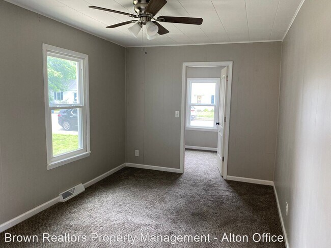 Foto del edificio - 1 br, 1 bath House - 963 E Penning