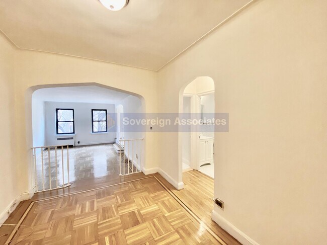 Foto del edificio - 105 Arden Street