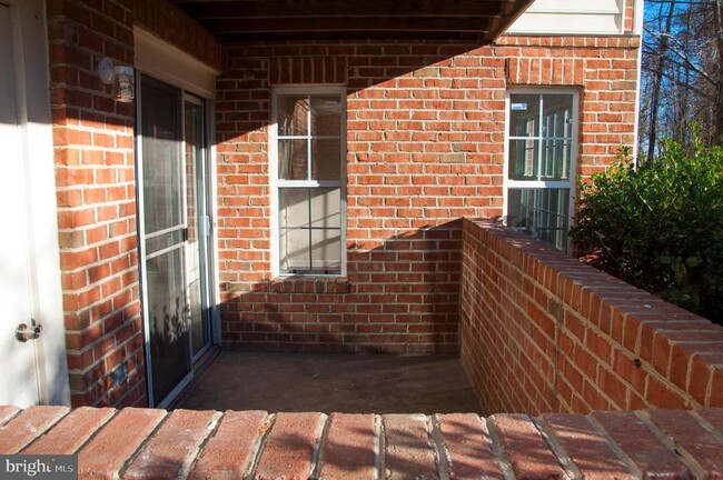 Building Photo - 6900 St Ignatius Dr