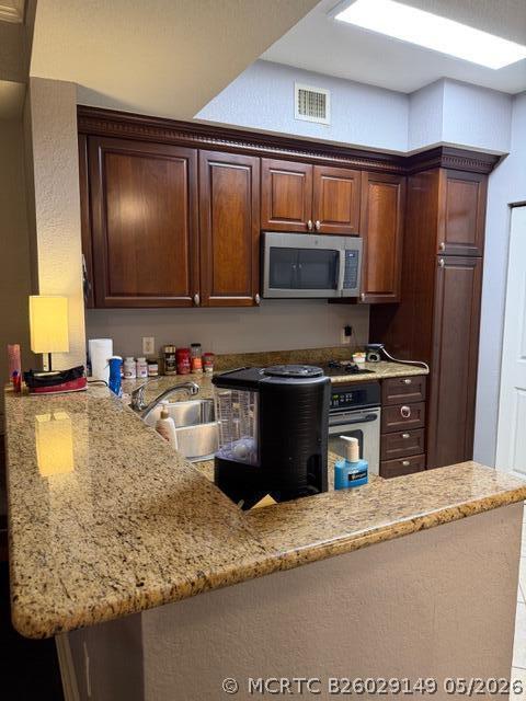 Foto del edificio - 2101 Renaissance Way