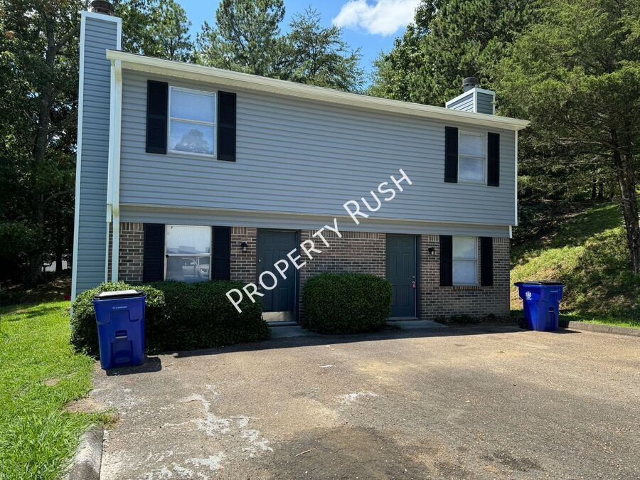 Foto principal - 1511 Rustic Dr