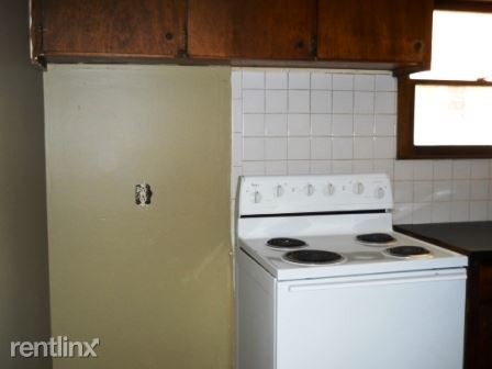 Foto del edificio - 2 br, 1 bath  - 1434 W State St