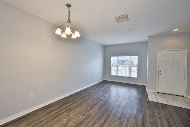 Foto del edificio - 12950 Kings Crossing Dr