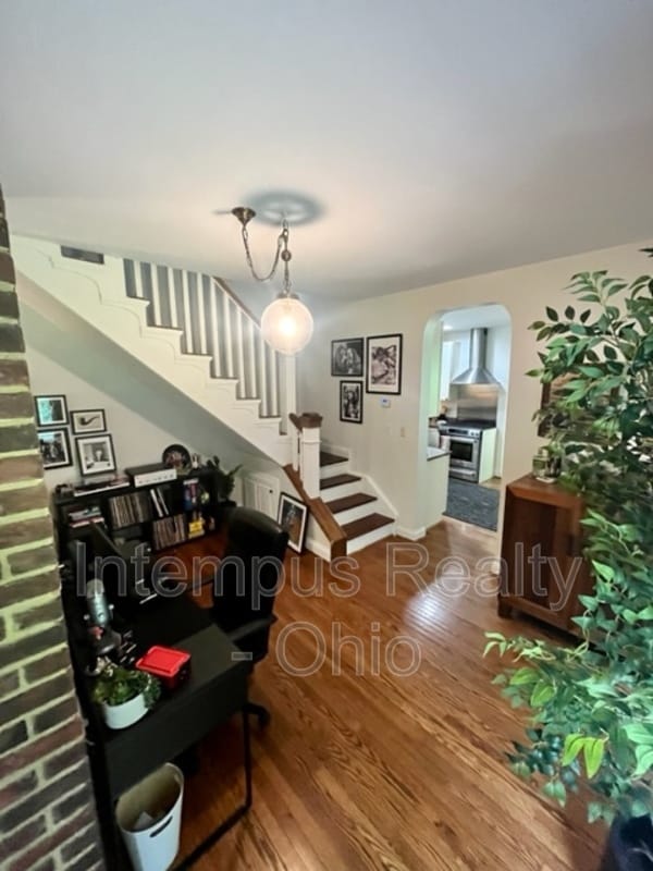 Building Photo - 3724 Stevens Pl