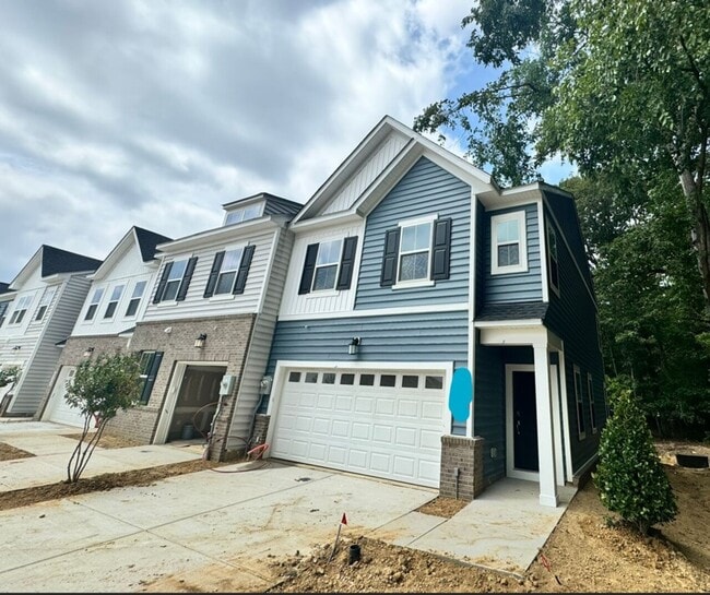 Building Photo - 6424 Gennaker Run