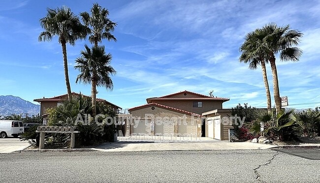 Building Photo - 13079 Eliseo Rd
