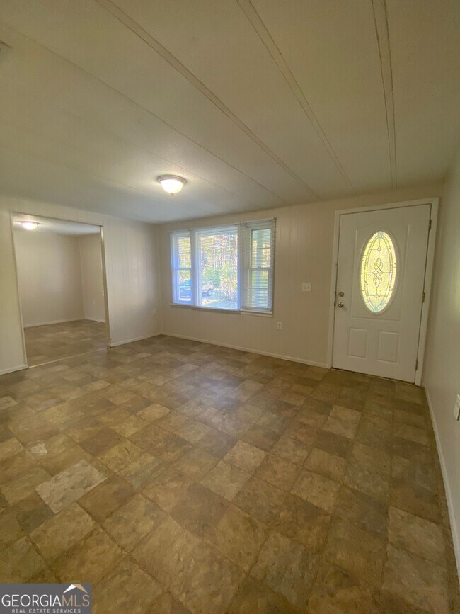 Foto del edificio - 95 Fairground Rd