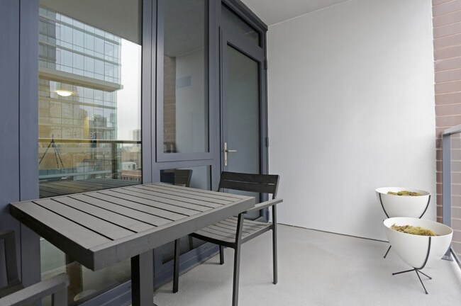 Foto del edificio - 635 N Wells St