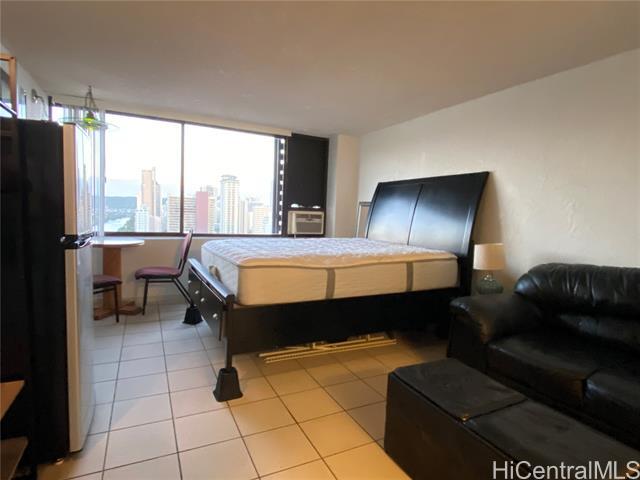 Building Photo - 444 Niu St