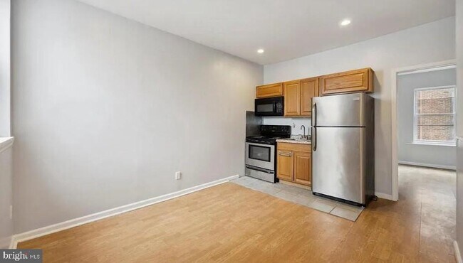 Foto del edificio - 1402 N Newkirk St