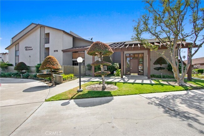 Foto del edificio - 278 N Wilshire Ave