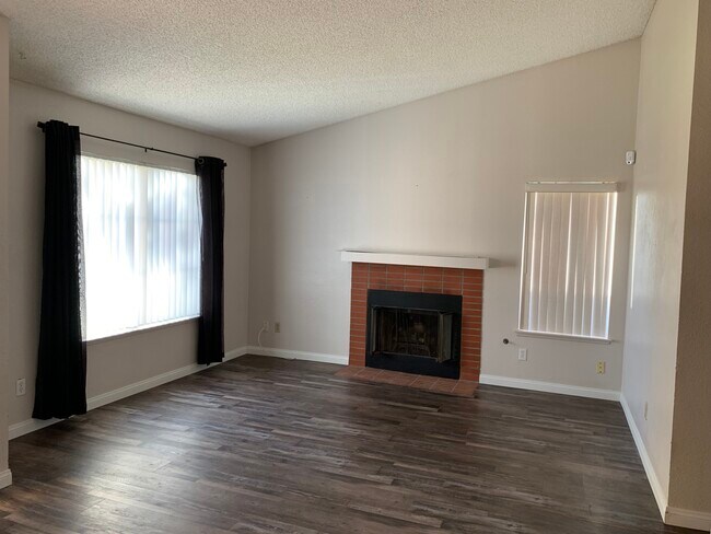 Building Photo - 3535 W Avenue J4