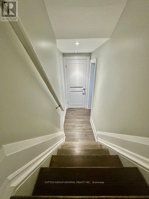 Photo du bâtiment - 5 Wycliffe Crescent