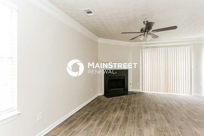 Building Photo - 3 Bedroom Pet-Friendly Home in Austell, GA...