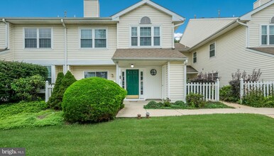 Building Photo - 99 Briarcliff Ct