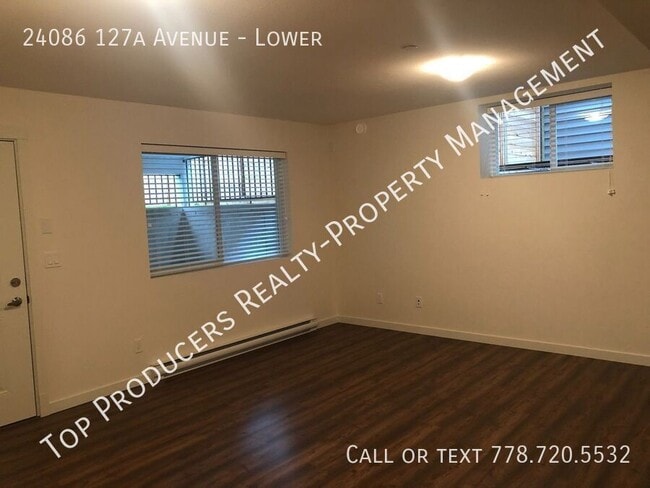 Photo du bâtiment - Bright 2 Bedroom Suite - Maple Ridge