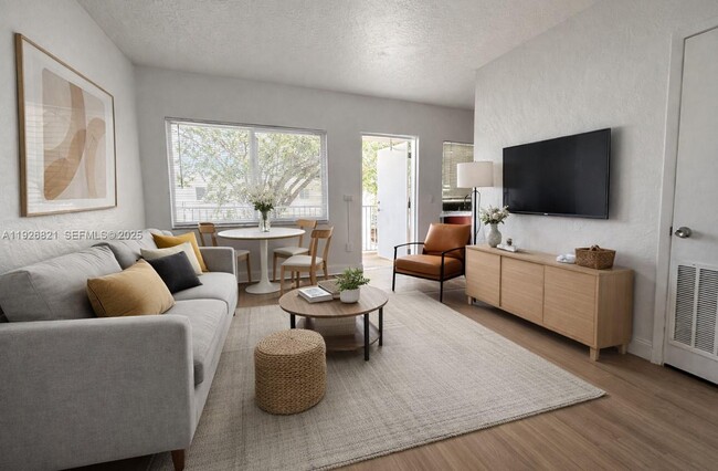 Foto del edificio - 261 Hibiscus Dr